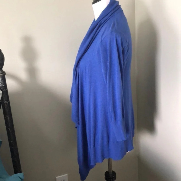 🌺🌺CABi Style #835 Open Drape Cardigan🌺🌺 - Picture 3 of 6